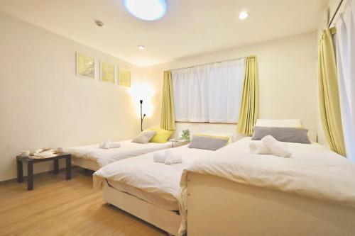 Pet-friendlyCozy stay for 3 - 1 Stop to Shinjuku - Direct Bus to Shibuya 初台8分 新宿1駅 渋谷バス直通 3名までOKの快適ステイ