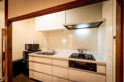 Sangenyanishi Terrace House