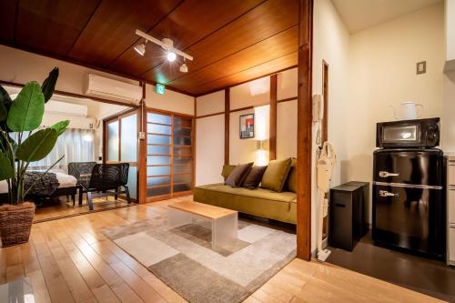 Sangenyanishi Terrace House