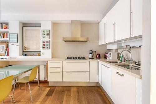 ArtlifeBCN Fira Apartment photo 35