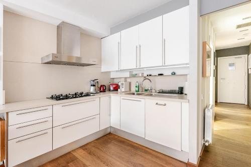 ArtlifeBCN Fira Apartment photo 34