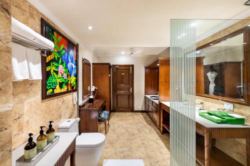 ห้องน้ำของ Mayfair Lagoon