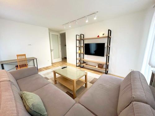 Foto LuxApart Cobanija City Centar free garage parking 5