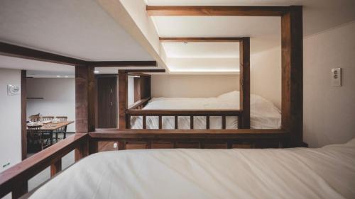 Gallery image of Haewolga - Moon Room in Busan