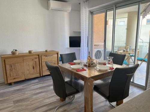 FS210-B21 Appt 2 pièces 4 personnes FREJUS