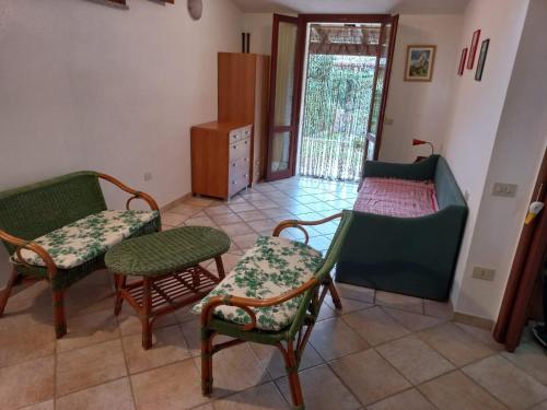 Casa Pepe, Confortevole villetta con giardino a 2 min dal mare photo 2