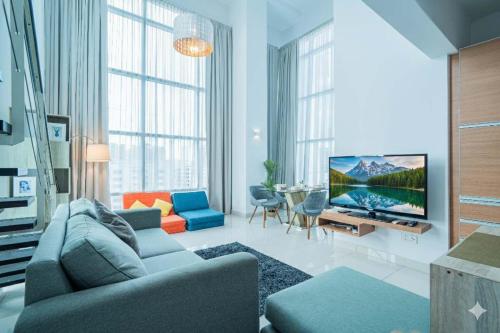 2BR Maritime Suite Duplex George Town SeaView