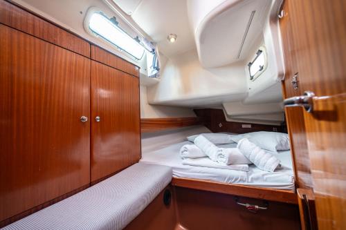 Kavala Yachting Sailing Yacht