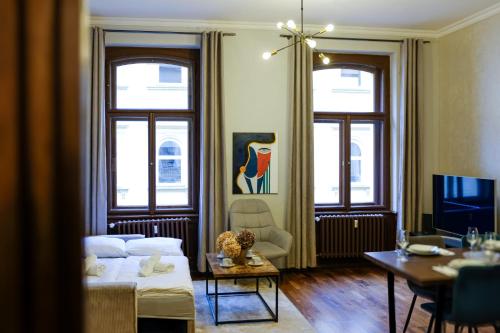 SMÍCHOV Riverfront Apartment Prague 5, Near Anděl