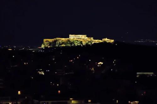 Alex Suite Θερμαινόμενο Τζακούζι & Θέα Ακρόπολη