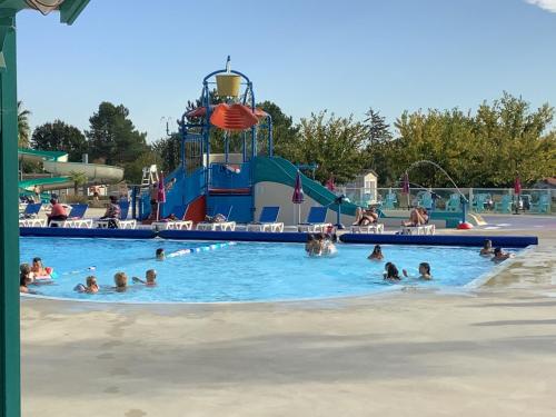 Mobil-home camping etoiles Les Dunes de Contis Landes Fun pass compris