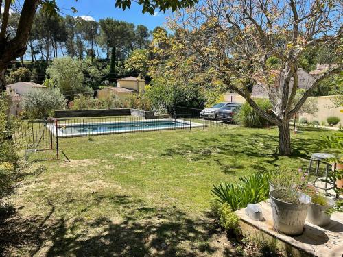 Bastide familiale avec piscine proche centre d'Aix