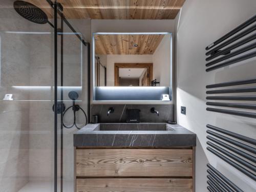 Duplex neuf avec sauna et accès aux pistes à Méribel