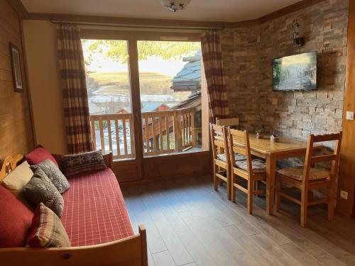 Appartement cosy 4 pers, pieds des pistes et piscine, Val-Cenis - FR-1-508-186