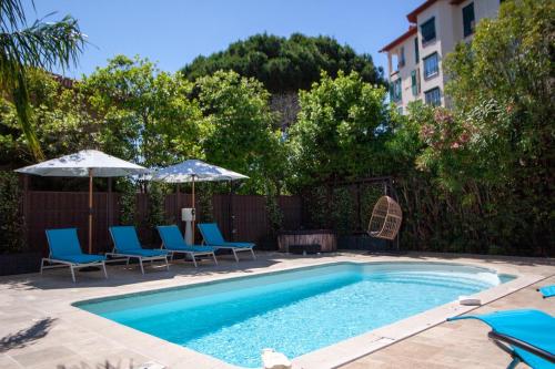 Stunning Juan Les Pins 5 bed Villa with Pool