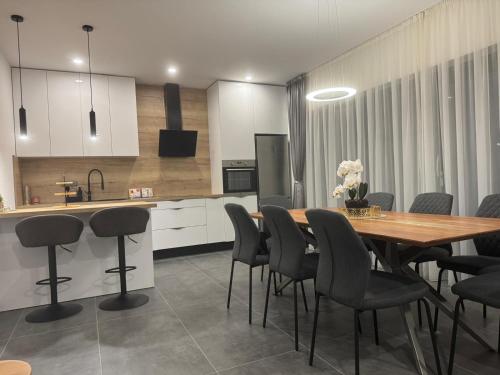 Apartment Mia with seaview in Omiš