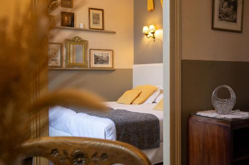 Hôtel La Casa Pairal — Bedroom