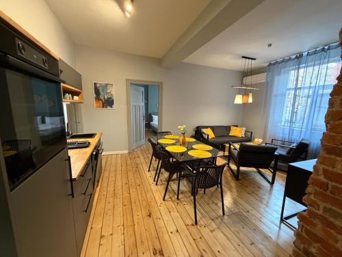 Sofia Vibes - Friends & Family Stay