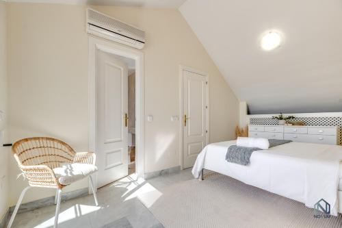 Cozy 2 BDRM Apt w Sea Views Next to Puerto Banús
