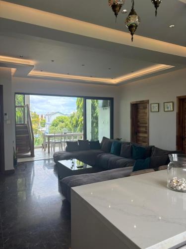 Luxury 5BR Penthouse with Rooftop Pool & Sea View A 2 Min Walk to Trou aux Biches Beach