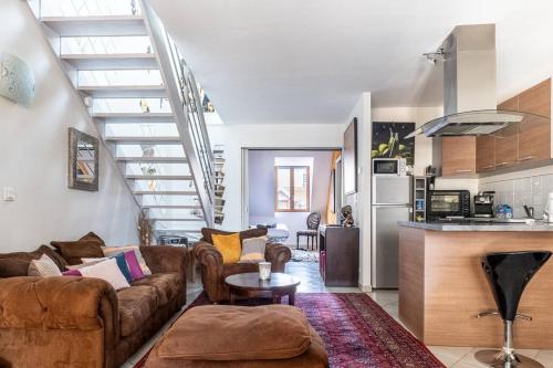 Carnot Duplex, spacieux 3 pièces avec 2 chambres sur les rue piétonnes