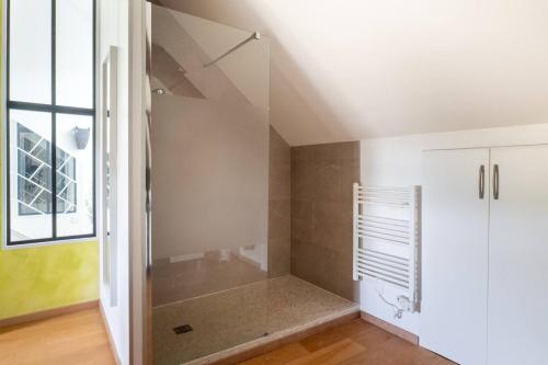 Carnot Duplex, spacieux 3 pièces avec 2 chambres sur les rue piétonnes