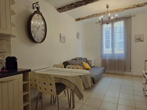 Charmant appartement avec clim - centre historique