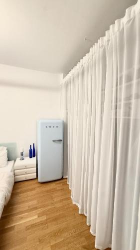 Geräumiges Zimmer in charmantem Altbau