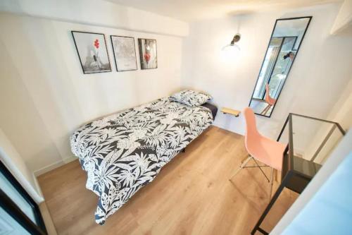 Canut apartment Lyonnais charm in Croix-Rousse