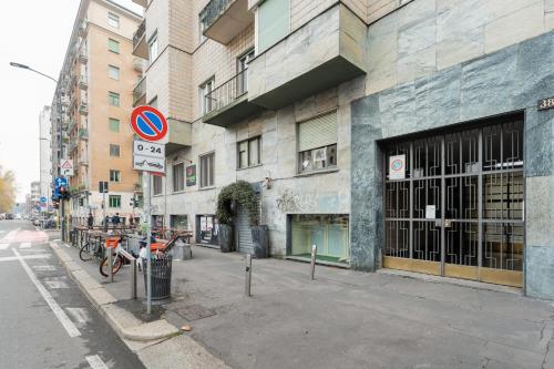 GuestHost - MM Sant'Agostino Modern Flat