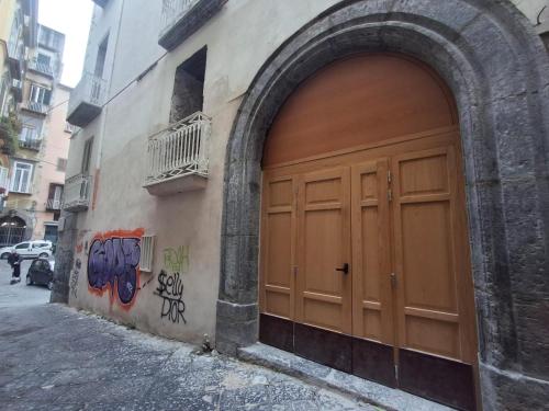 Palace Ecce Hom0