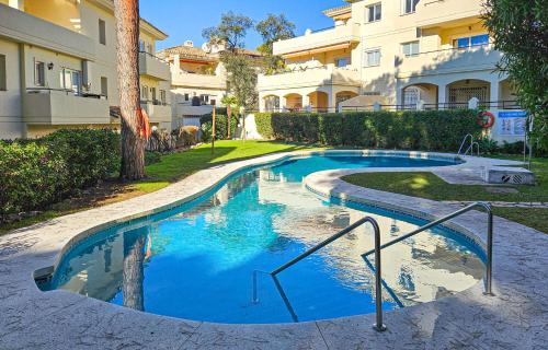 Garden apartment in Ocean Pino Golf near Cabopino