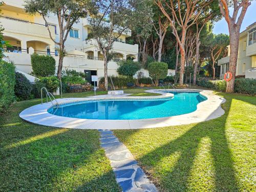 Garden apartment in Ocean Pino Golf near Cabopino