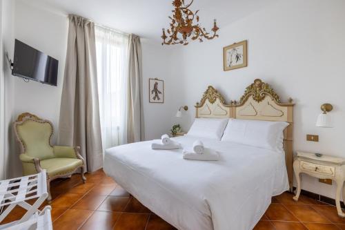 Delightful attic with terrace-Caffarella