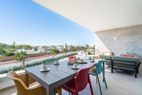 Luxury 3-Bedroom Apartment near Dona Ana Beach