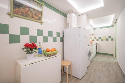 Heart of Bairro Alto Ground Floor