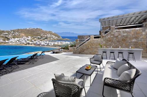 Luxury Mykonos Villa in the Ornos Korfos