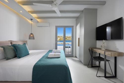 Luxury Mykonos Villa in the Ornos Korfos