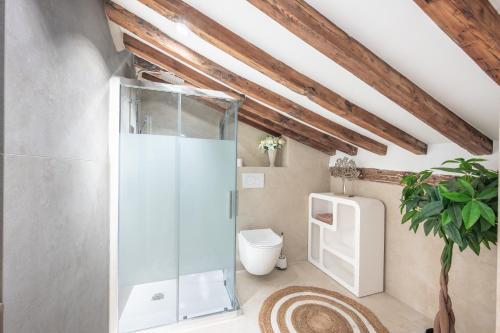 Duplex old town Antibes - NEW !