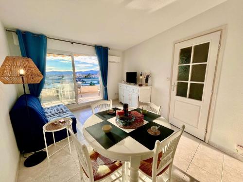 FS280-472 Appt 2 pièces 4 personnes FREJUS