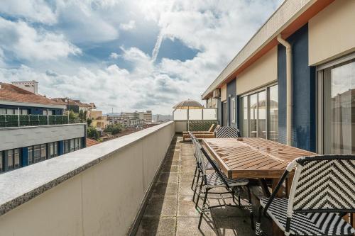 GuestReady- Charming Porto Retreat with Terrace