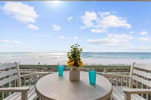 Pelican Isle 309
