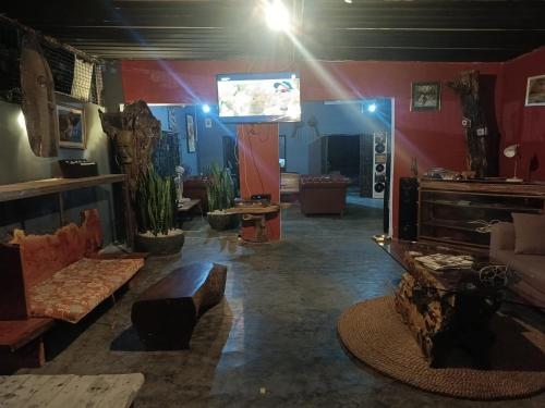 TV in/ali zabaviščno središče v nastanitvi The Treehouse