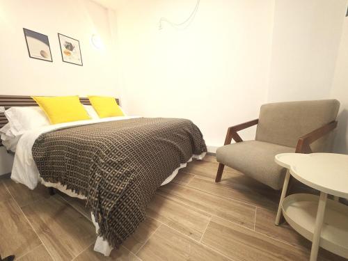 104 Studio Near Metro Direct Connection to center 15 minutes