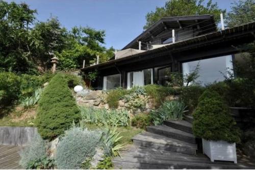 Annecy Lake Chalet 1850