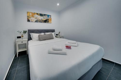Citylife Urban Pulse with Jacuzzi