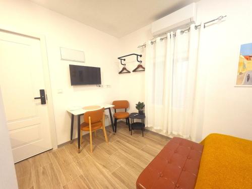 109 Comfortable Studio with Excellent Transport 15 minutes Madrid Center