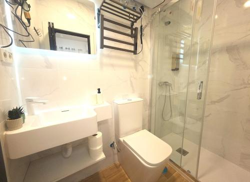110 Modern & Full Equipped Studio in Villaverde 15 Minutes Madrid Center