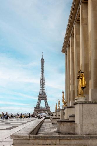 Charming & Cozy Apartment Near the Eiffel Tower
