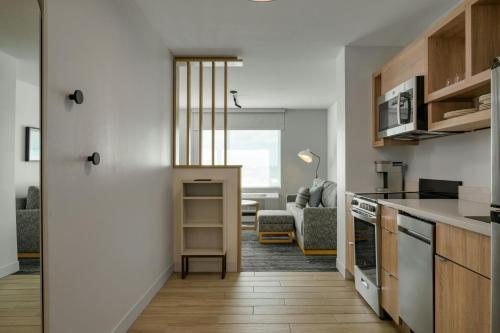 TownePlace Suites by Marriott Miramar Beach Destin photo 65